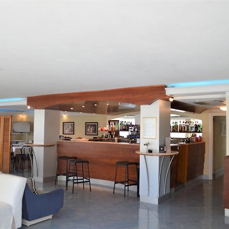 Hotel Orizzonti Rimini Kültér fotó