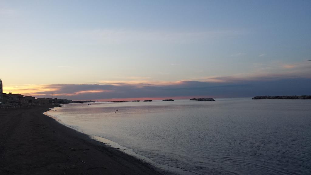 Hotel Orizzonti Rimini Kültér fotó