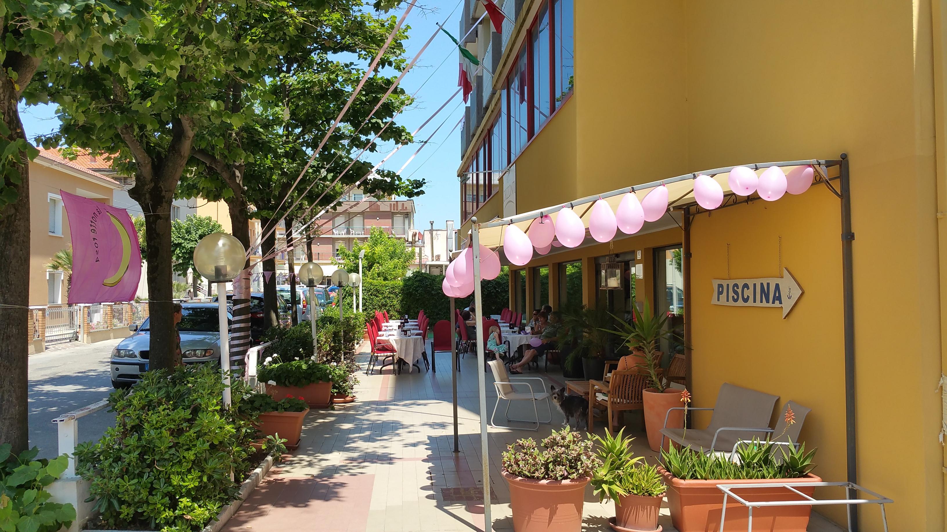 Hotel Orizzonti Rimini Kültér fotó